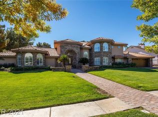 5 Dovetail Cir, Henderson, NV 89014