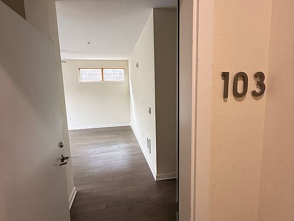 2nd image of 2651 NW Thurman St APT 103