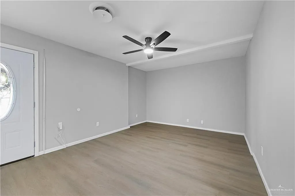 2 bed, 2.0 bath, 1065 sqft, $1,150 — Photo 4