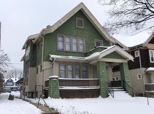 2555 N 49th St, Milwaukee, WI 53210