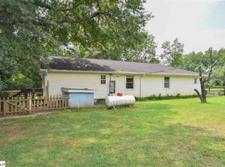 250/254 Morgan Rd, Wellford, SC 29385