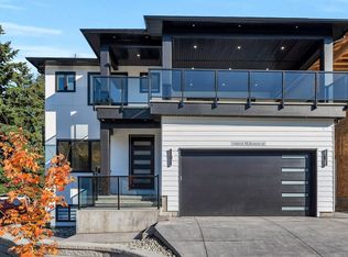 1680A McKenzie Rd, Abbotsford, BC V2S7N4