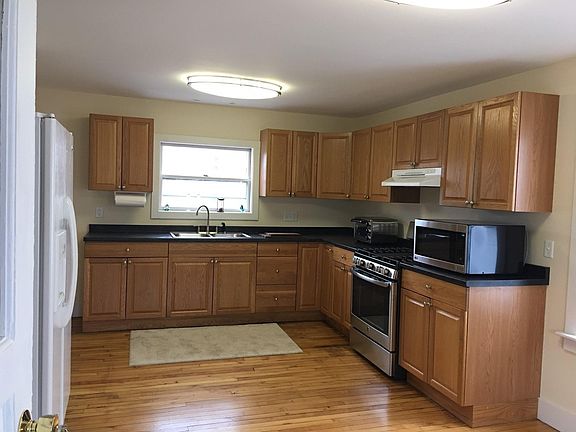 Large updated kitchen