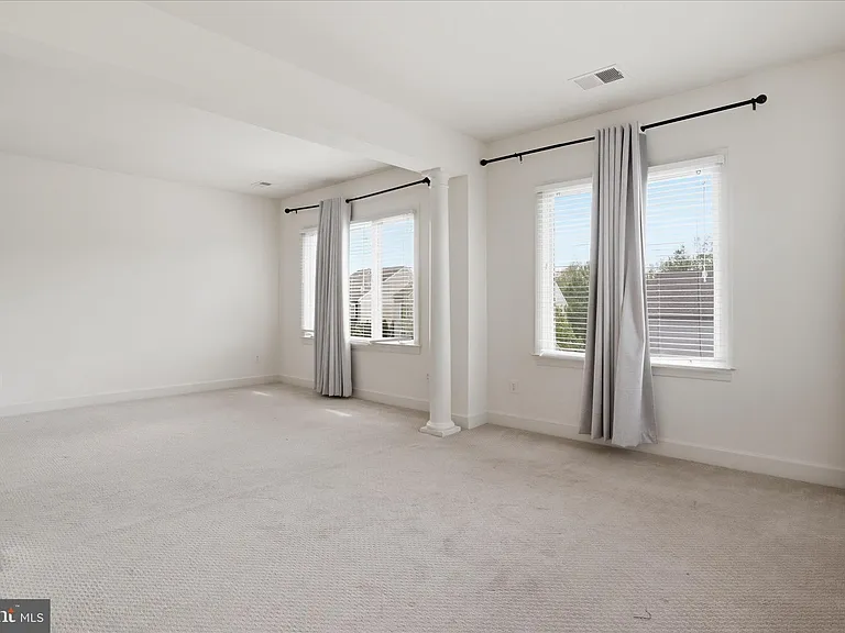 23059 Bronstein Ln — Photo 34