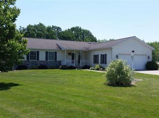 10340 Brookside Dr, Tecumseh, MI 49286