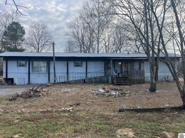 42 Sills Ln, Benton, KY 42025