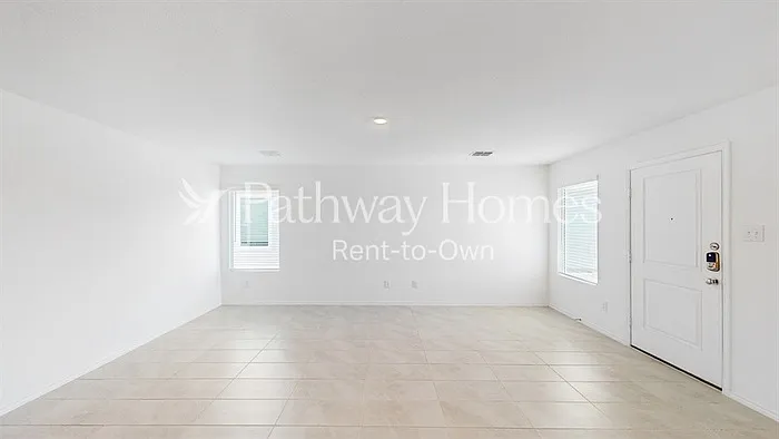 1329 Plum Rd — Photo 7