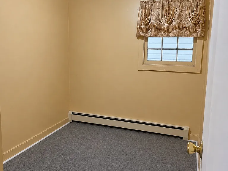116 Spruce St #1 — Photo 4