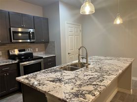 629 County Road 306, Jarrell, TX
