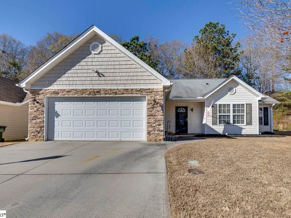 211 Cassidy Ct, Simpsonville, SC 29680