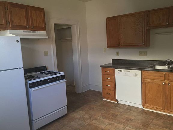 4th image of 2213 N 4th St