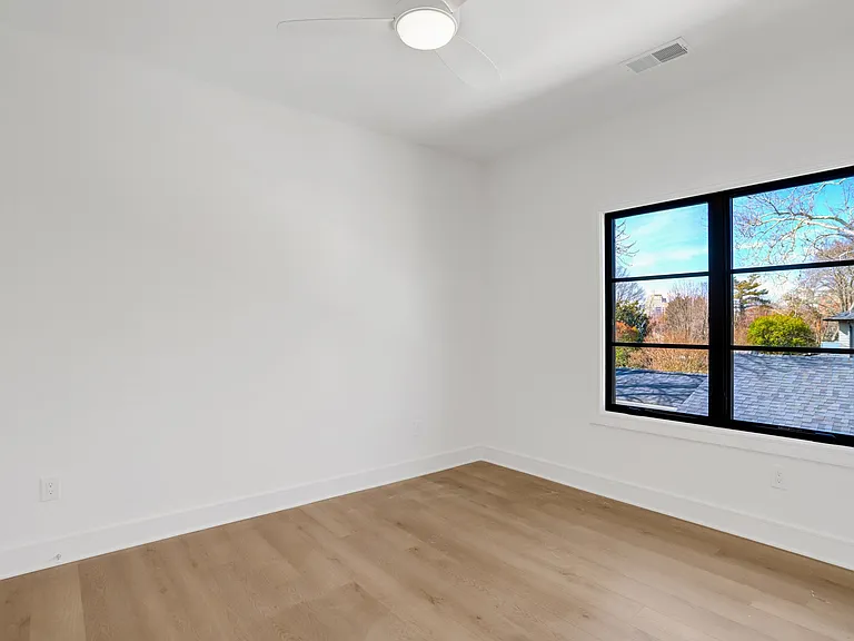 Bedroom 2 - With 2 Closets and Private Bath with tub/shower