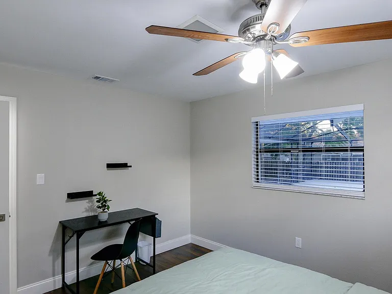 Verana Ct — Photo 3