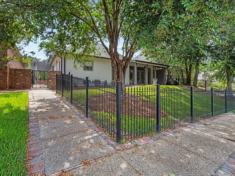 30 Crane Park — Photo 45