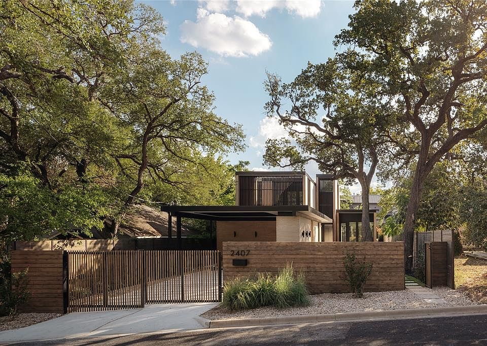 2407 W 10th St, Austin, TX 78703 | MLS #3030466 | Zillow