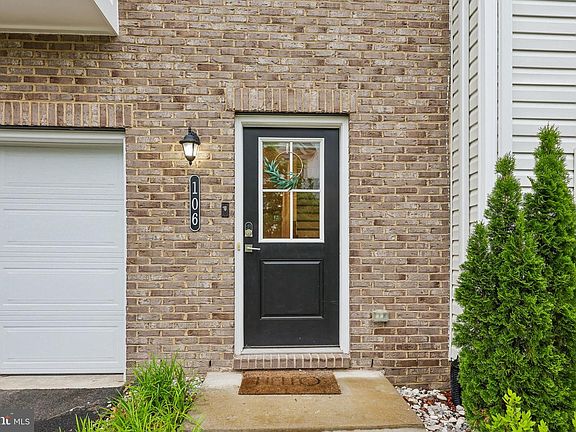 3rd image of 106 Lentz Ln