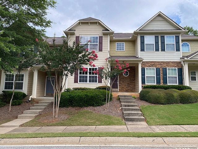 1st image of 2745 Cedar Dr