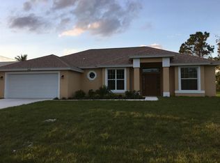 218 SW Ridgecrest Dr, Port Saint Lucie, FL 34953