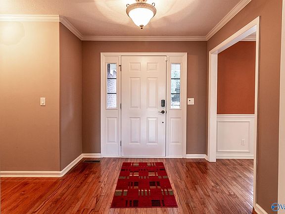 4th image of 327 Antler Point Dr