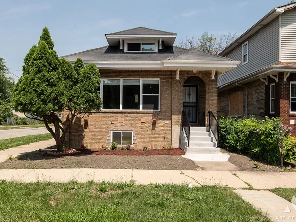 1056 W 104th St, Chicago, IL 60643