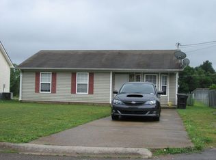 414 Eddy St, Oak Grove, KY 42262