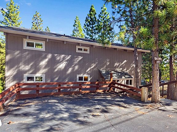 2nd image of 2573 Elizabeth Dr