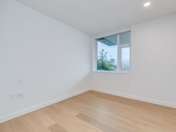 2 bedroom rental in Vancouver — photo 15