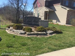 708 Foster Rd, Iowa City, IA 52245