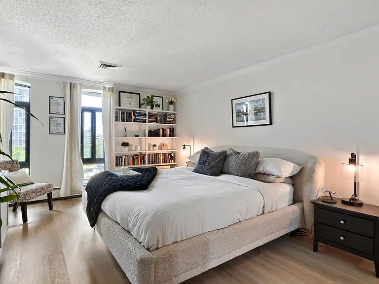 3131 E Alameda Ave #503 — Photo 14