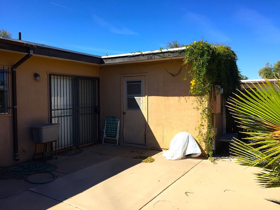 1st image of 2216 W Fremont Dr