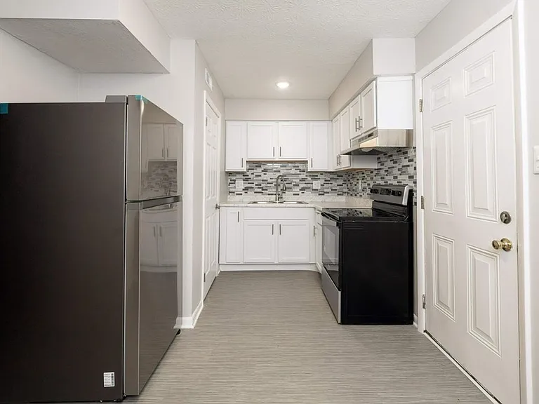 Townhomes at Easton Park — Photo 18