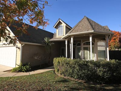 3066 N Glacier Way, Hanford, CA, 93230