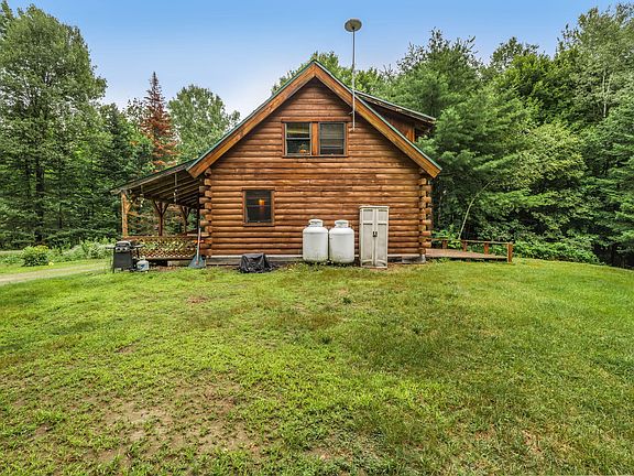 4th image of 228 Dill Road