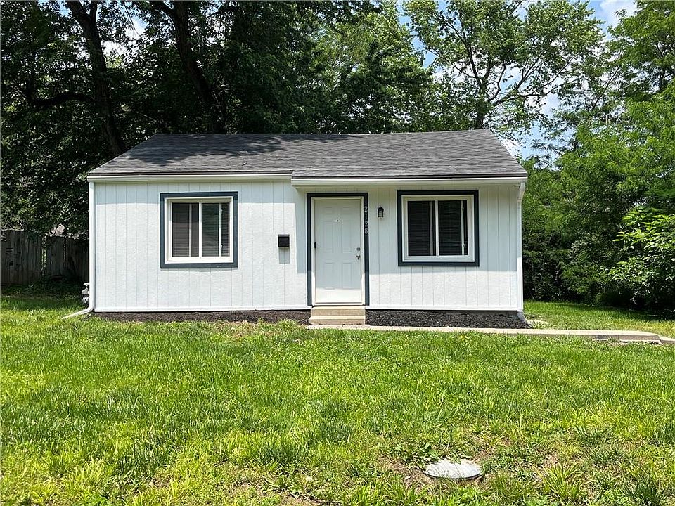 1st image of 2128 E 82nd St