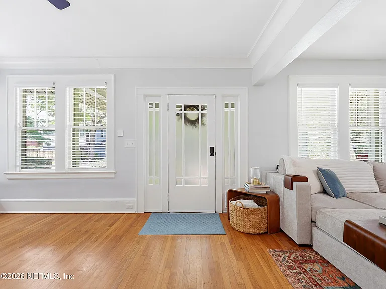 1222 Ingleside Ave — Photo 9
