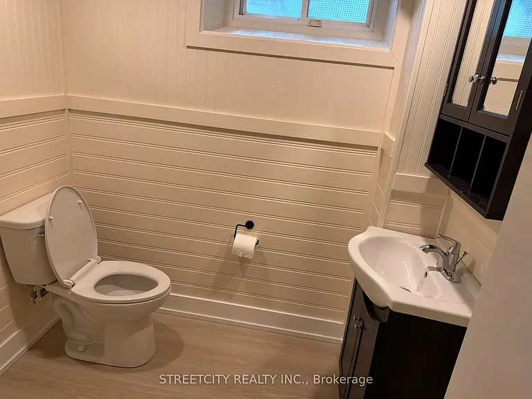 444 Scenic Dr — Photo 25