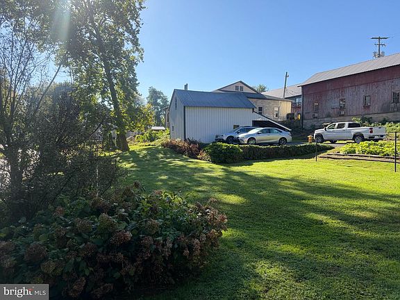 5th image of 314 E Meadow Valley Rd