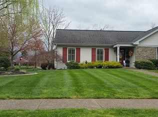 6716 Crossmoor Ln, Graymoor Devondale, KY 40222