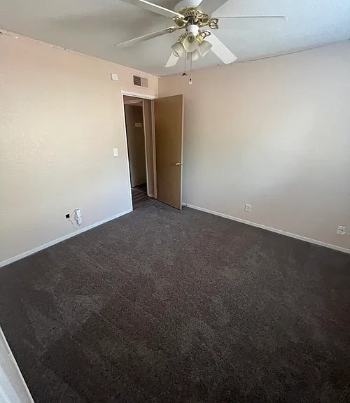 1690 Buckingham Ave — Photo 15