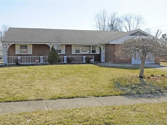 1st image of 916 Sharon Dr