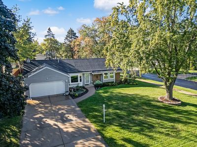 332 El Paso Ln, Carol Stream, IL, 60188