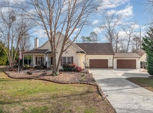 1109 Cherrybrook Ct, Kannapolis, NC 28083
