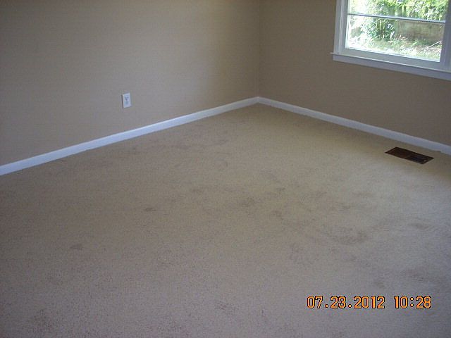 2nd image of 4442 Longview Dr