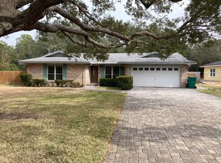 784 Bayou Dr, Destin, FL 32541
