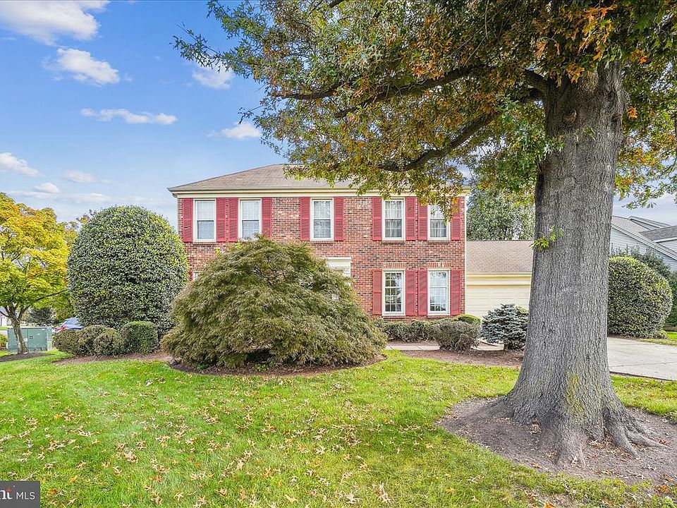 1st image of 3154 Kinross Cir