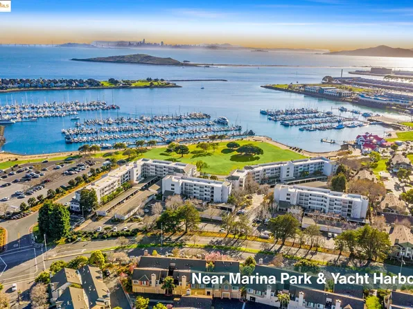 2605 Beach Head Ct, Richmond, CA 94804