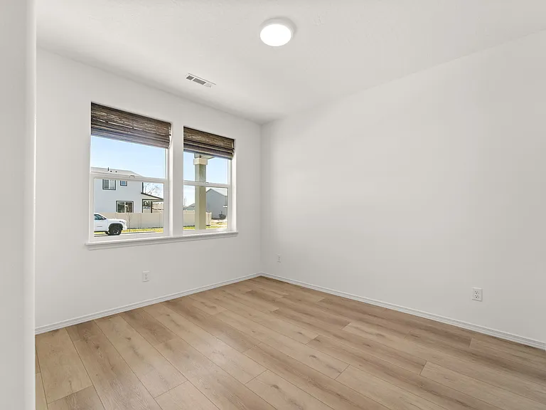 8581 N Orchard Ln — Photo 5
