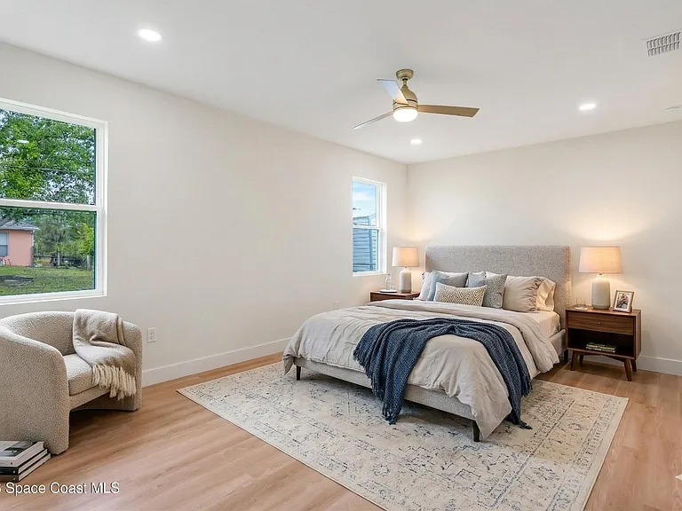 1041 Wesberry St SE — Photo 18