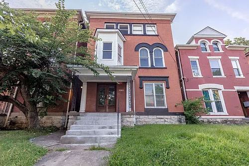 1361 S Brk Photo 1
