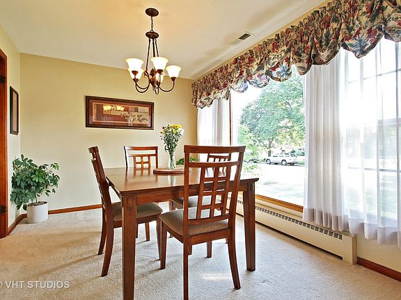 4th image of 9224 Belleforte Ave